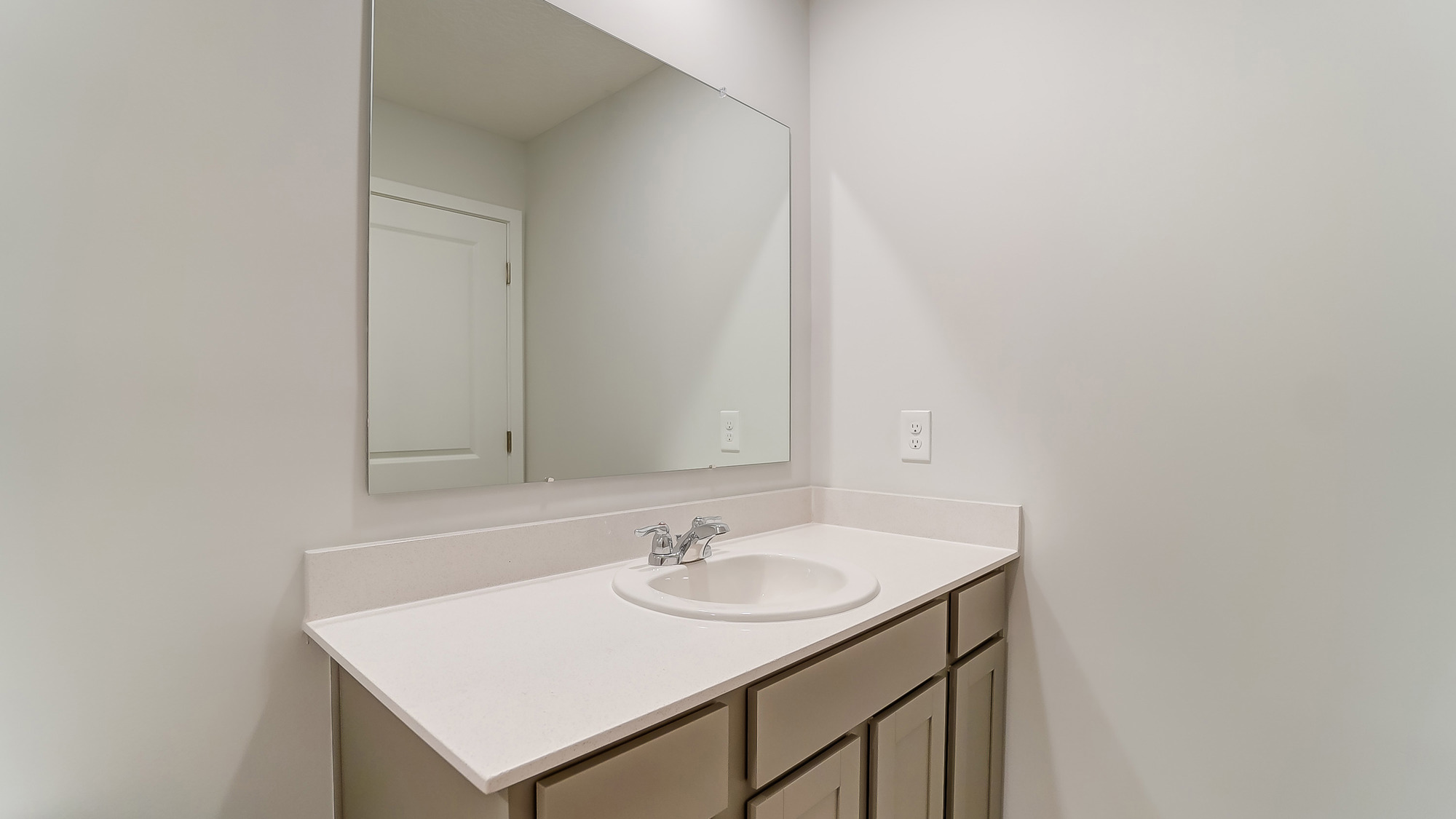 second full bath vanity