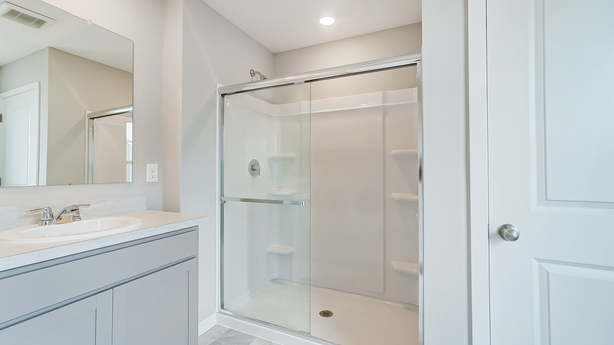 ensuite walk in shower