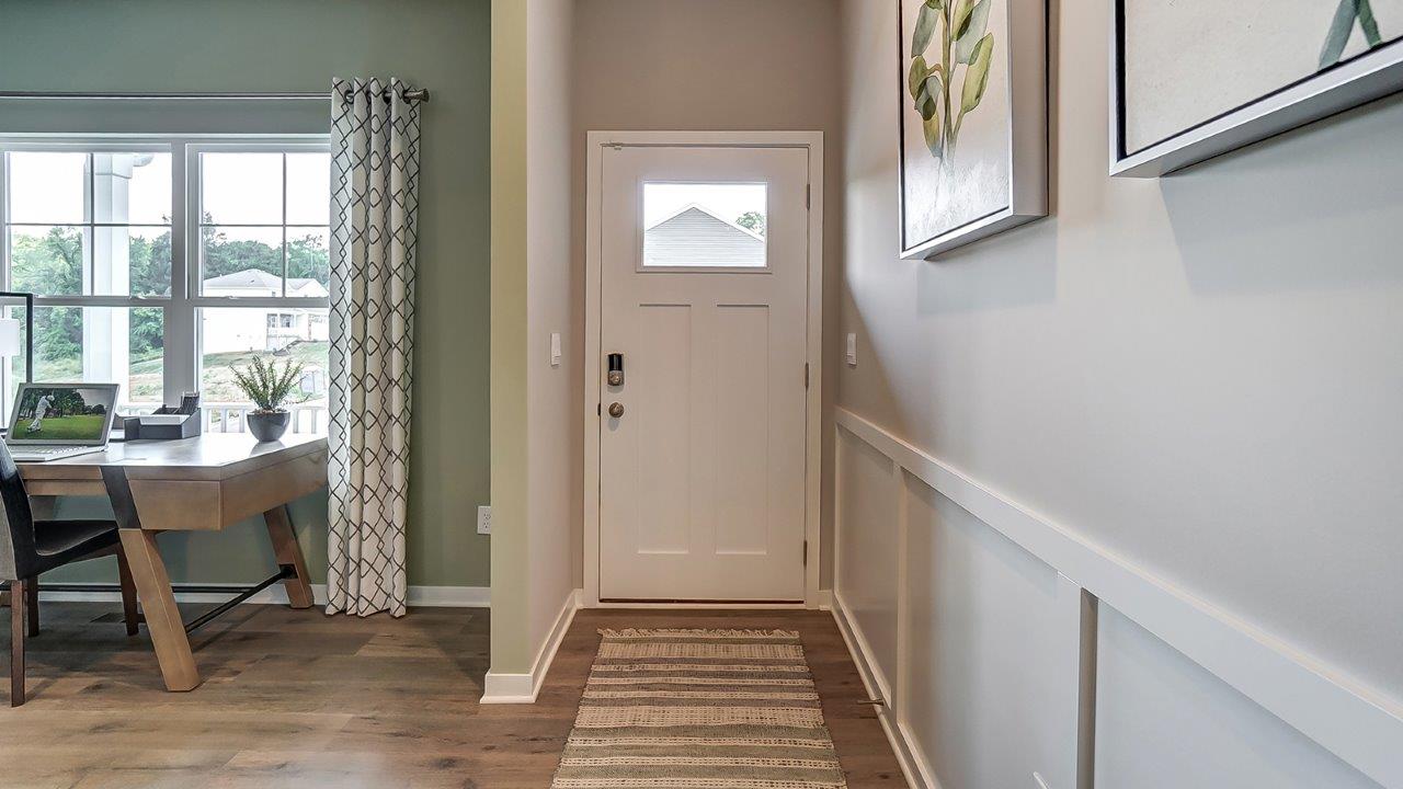 OV Model Pendleton Entryway