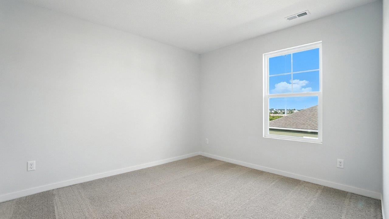 third bedroom with single window