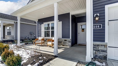 covered front porch with seating