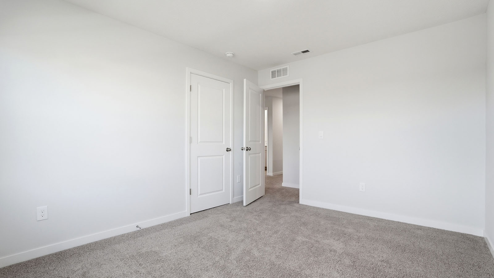 fourth bedroom entry and closet