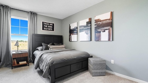 furnished fourth bedroom with single window