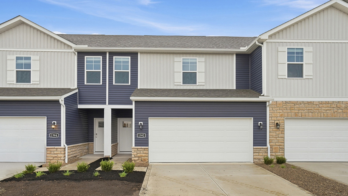 1382 Marinelli Drive East exterior