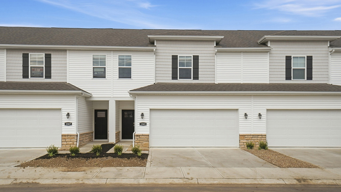1389 Marinelli Drive East exterior