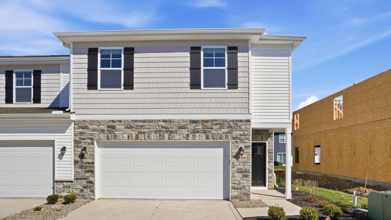 1390 Marinelli Drive East exterior