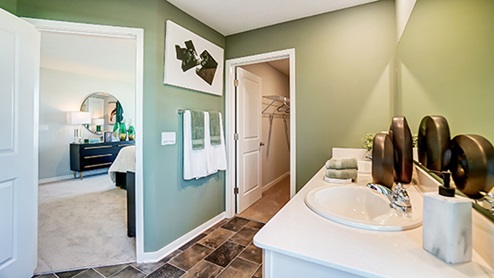 Maplewood Model Primary Bath