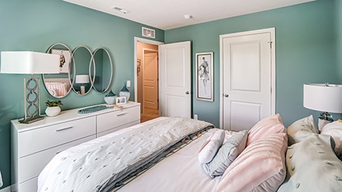 2-story home bedroom 3