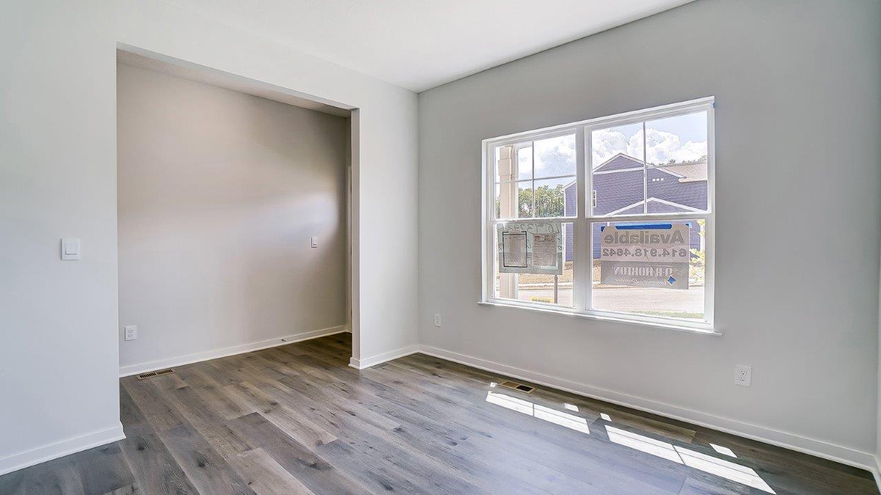 flex office space with double window and foyer