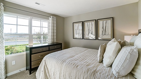 Chase Landings Model Chatham Bedroom 2