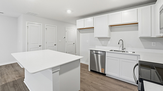 Pearson kitchen with white cabinets