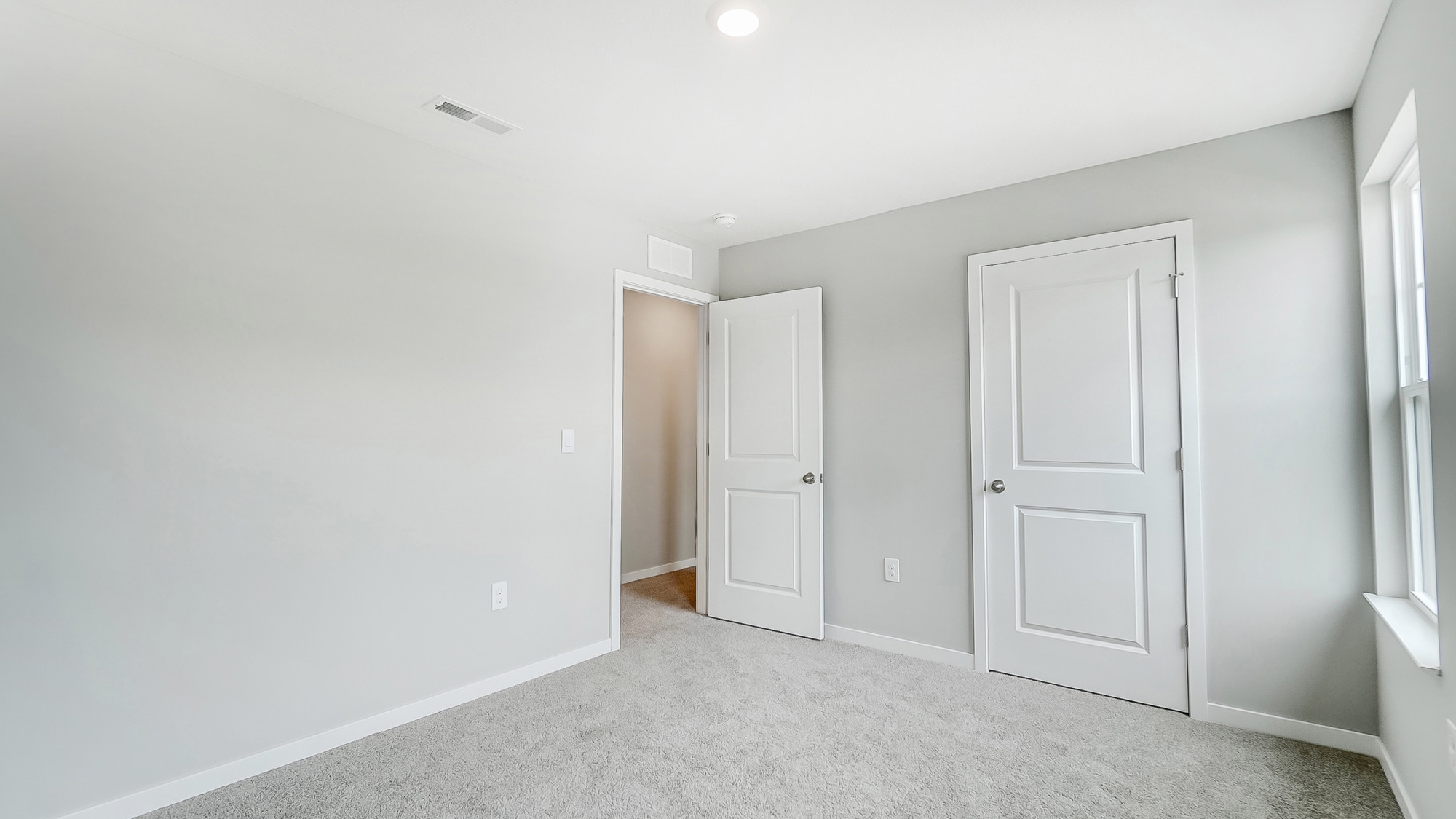 second bedroom entry and closet