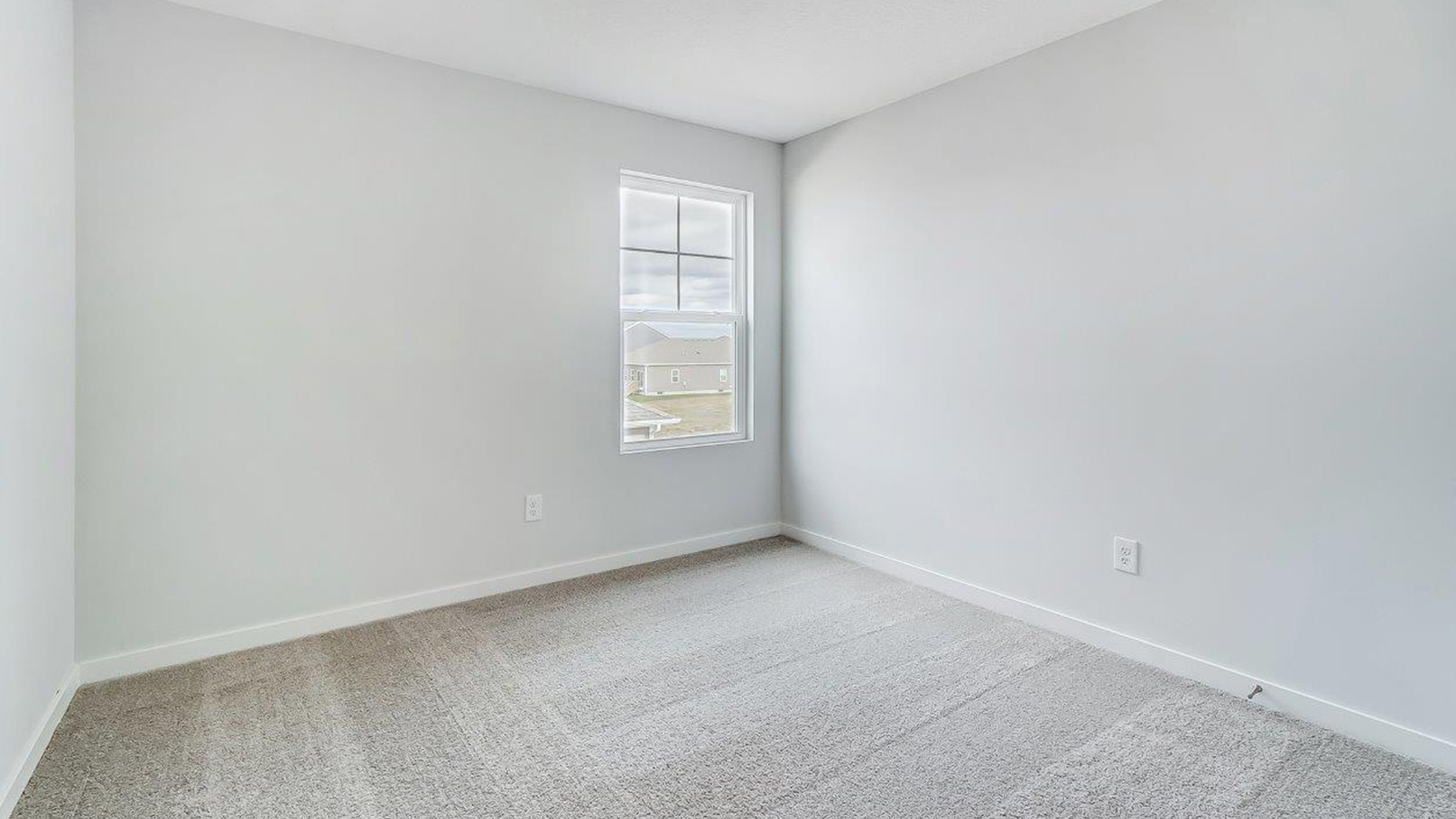 fourth bedroom with single window