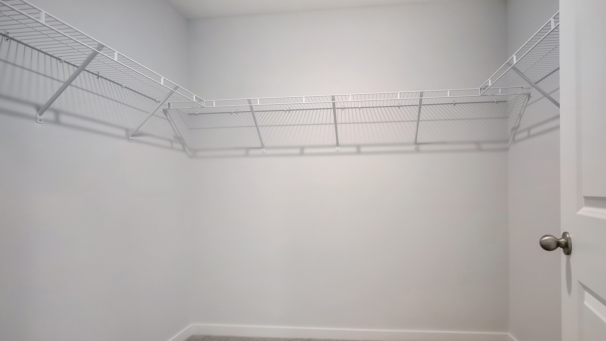 Harmony Bed 1 Closet