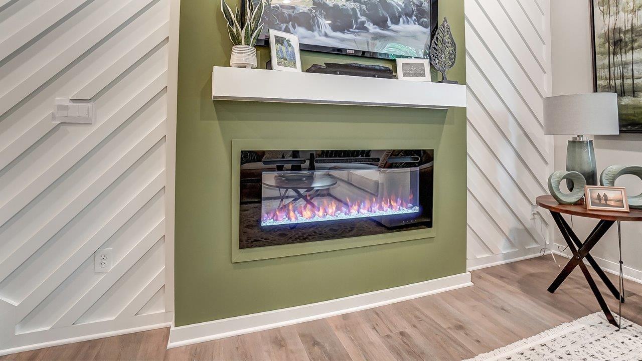 Pendleton GR Fireplace