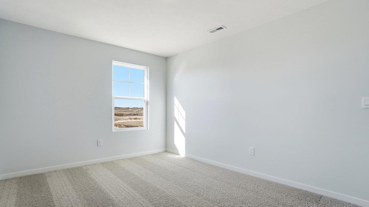 second bedroom with single window