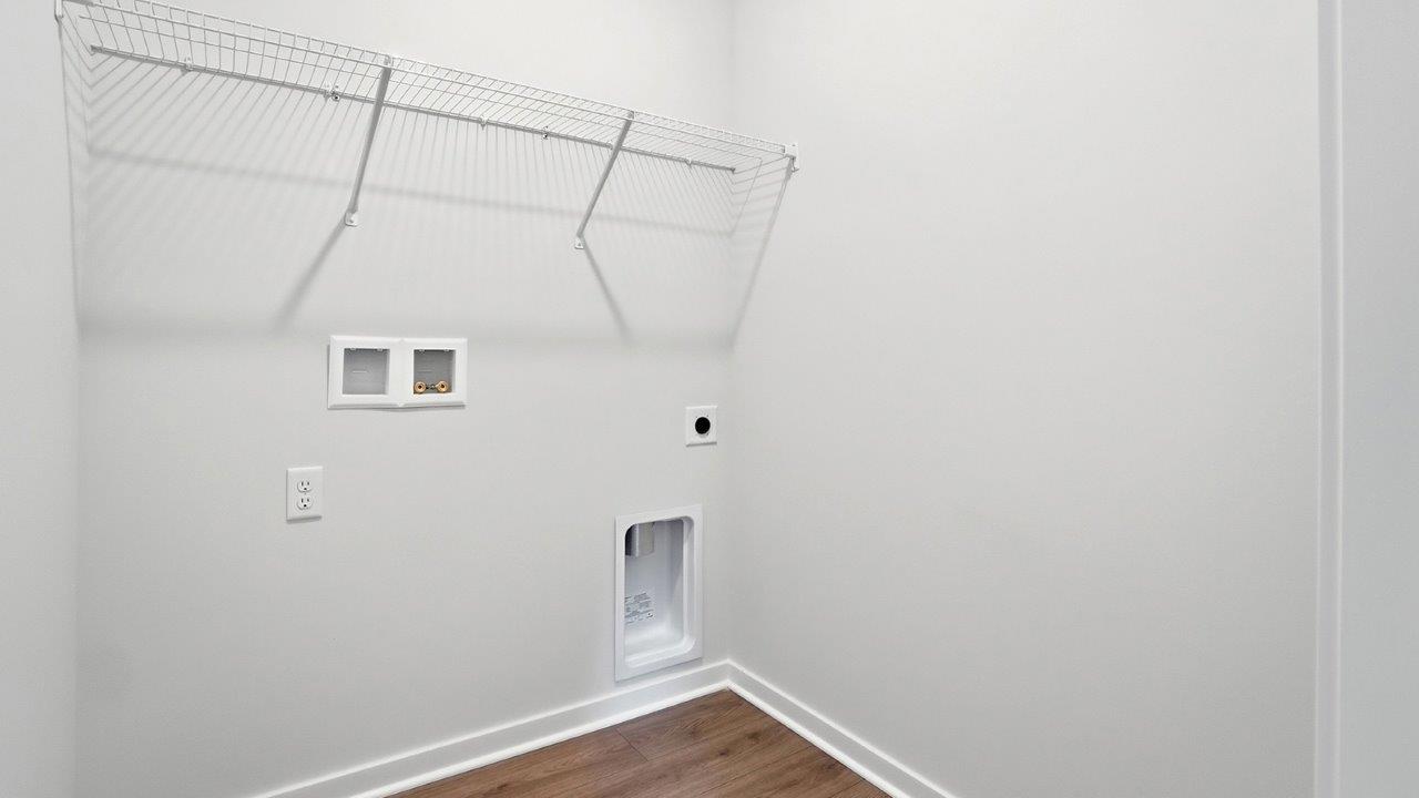 Freeport Laundry Room