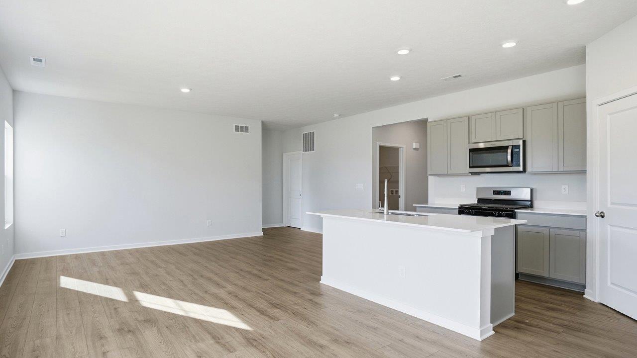 Harmony Kitchen with white cabinets
