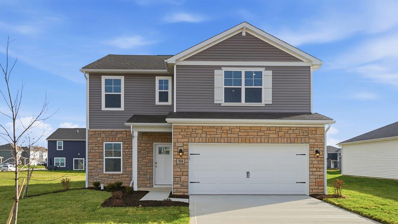 Sienna Front Exterior