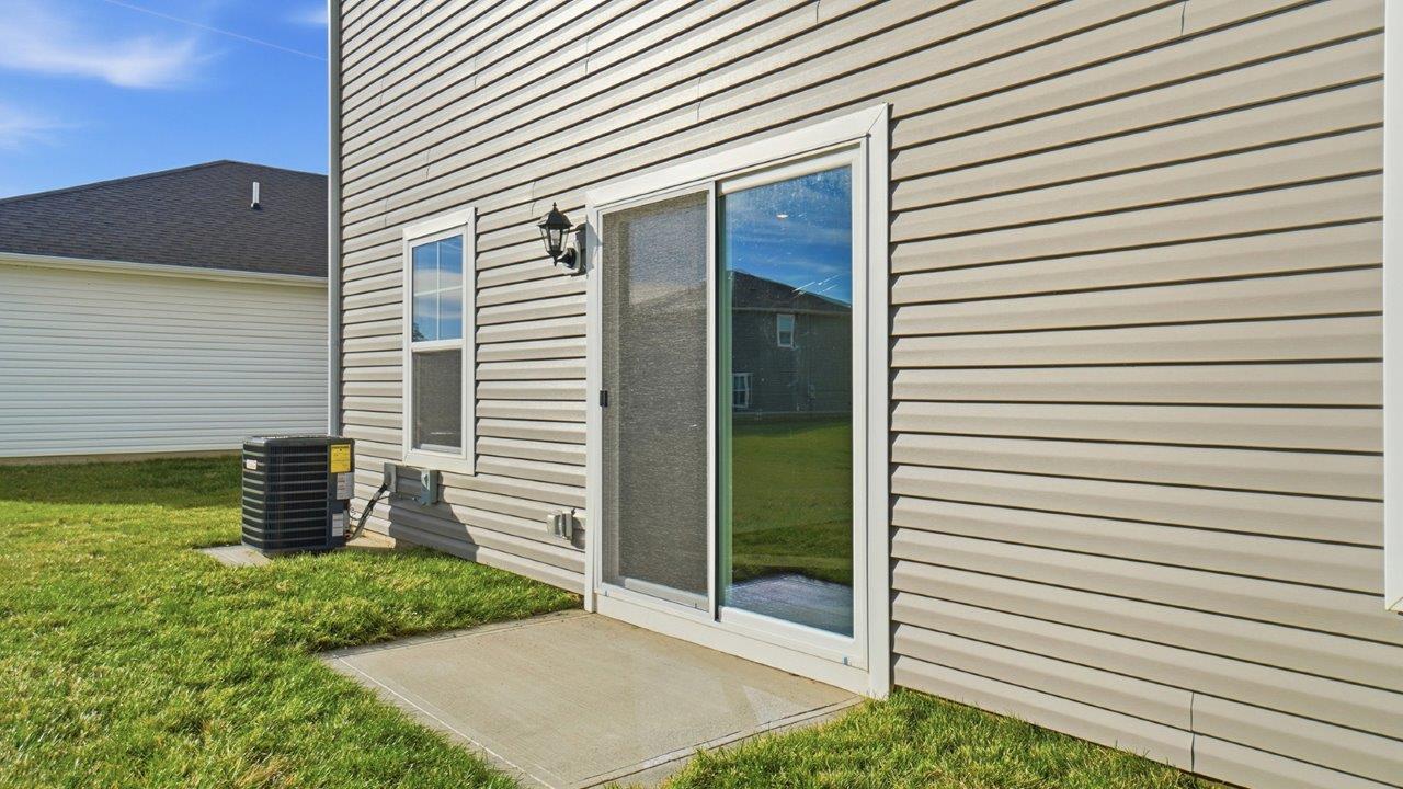 Sienna Rear Exterior