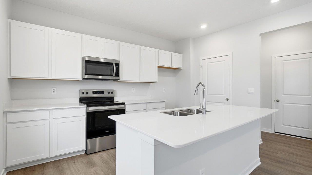 Bellamy kitchen with white cabinets