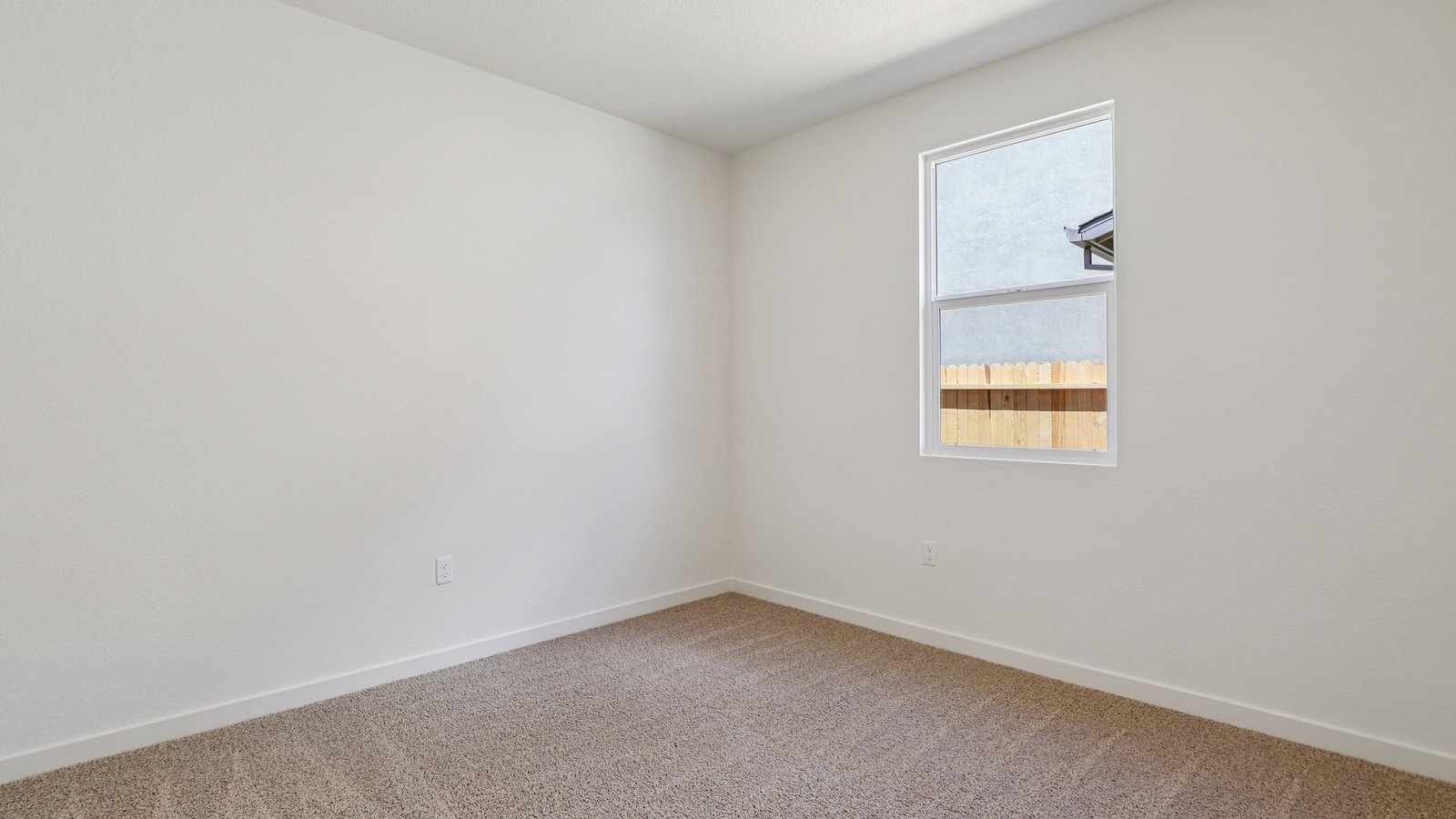 Montego Plan 1924 generous bedroom