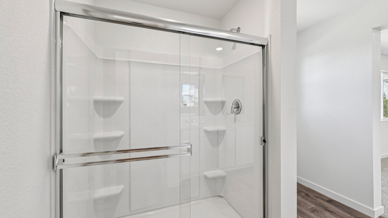 Montego Plan 2311 secondary bathroom