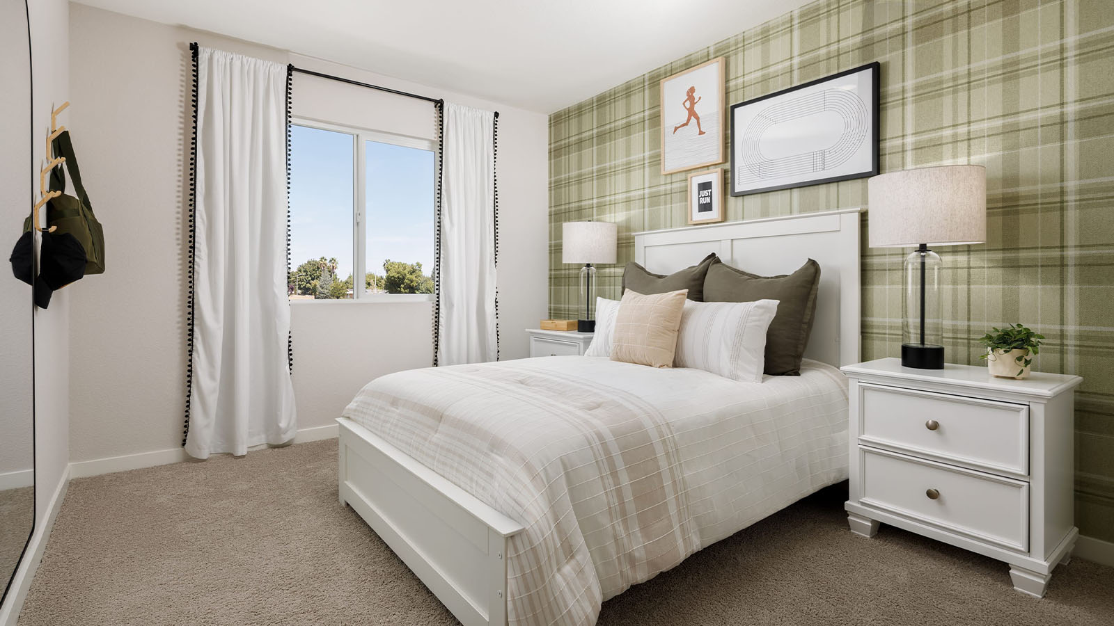Montego Montara Plan 2311 secondary bedroom