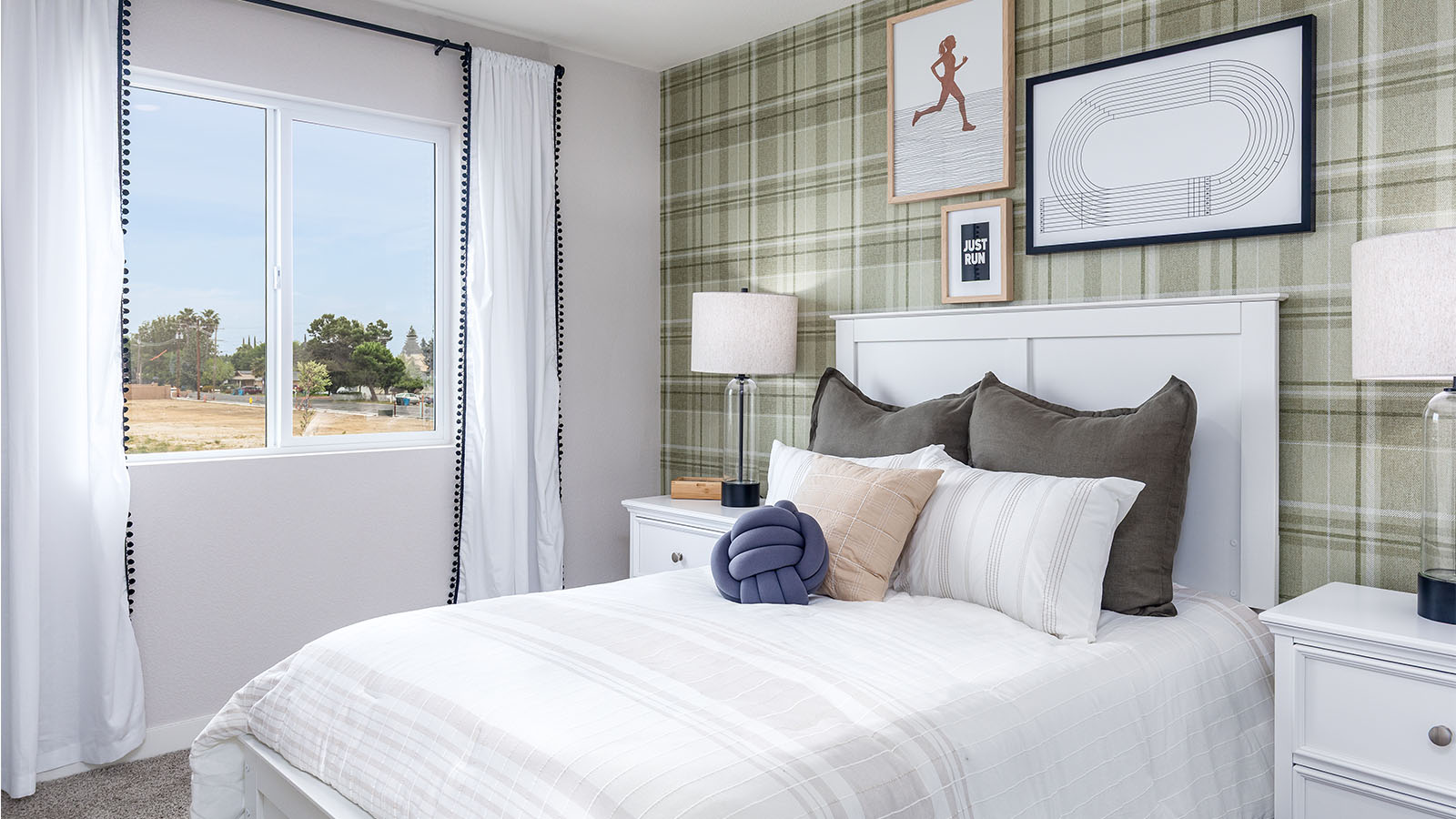 Montego Plan 2311 secondary bedroom