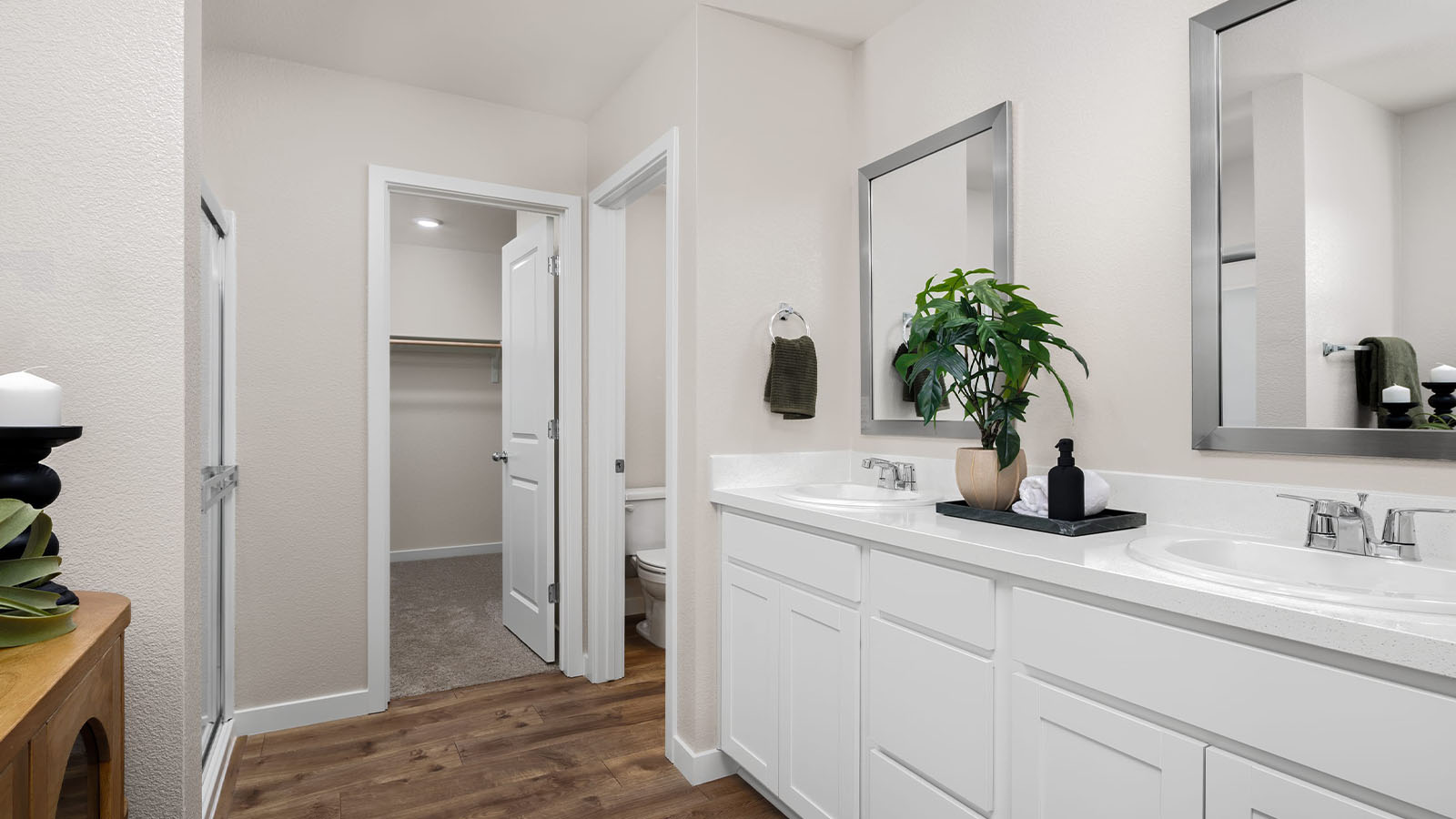 Montego Montara Plan 2311primary bathroom with dual sinks