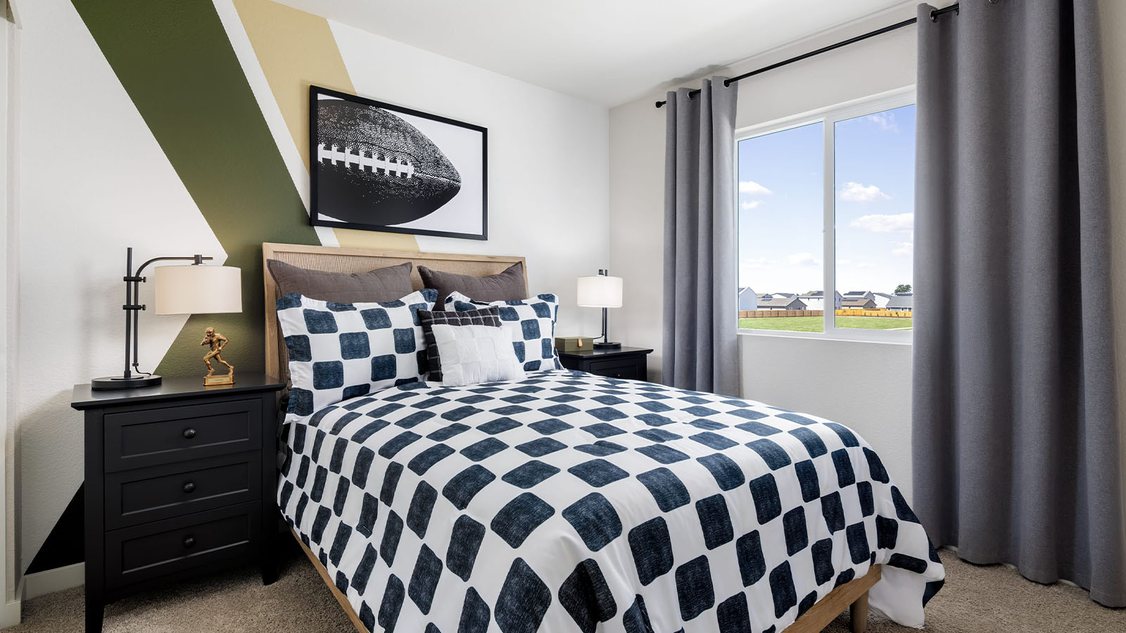 Montego Montara Plan 2311 spacious secondary bedroom