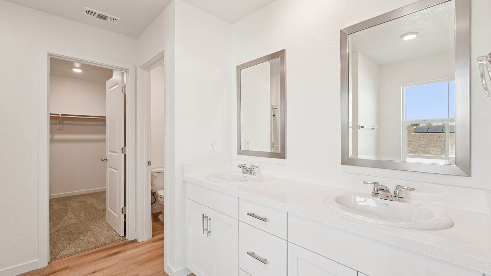 Harter Estates Plan 2311  Primary Bath