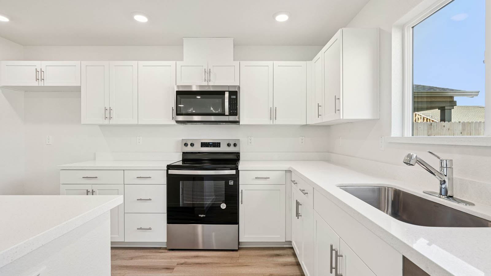 Harter Estates Plan 2311  Modern Kitchen