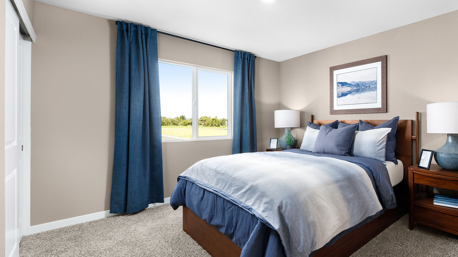 Jasper Plan 1547 spacious primary bedroom
