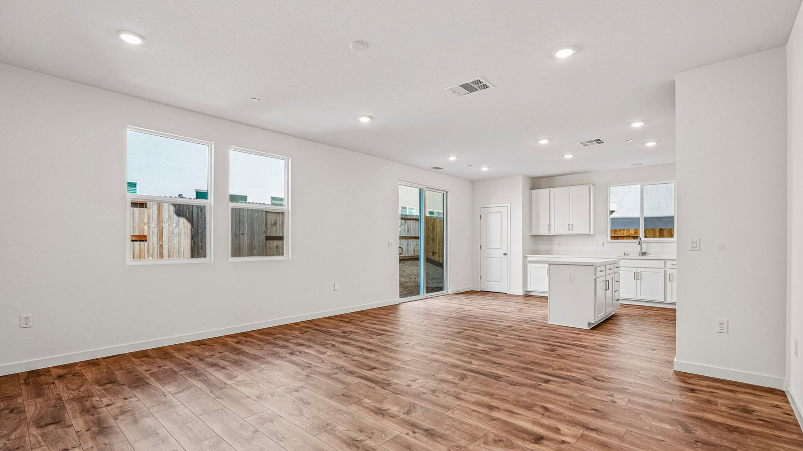 Jasper Clementine Plan 1811 open living area to ding and kitchen