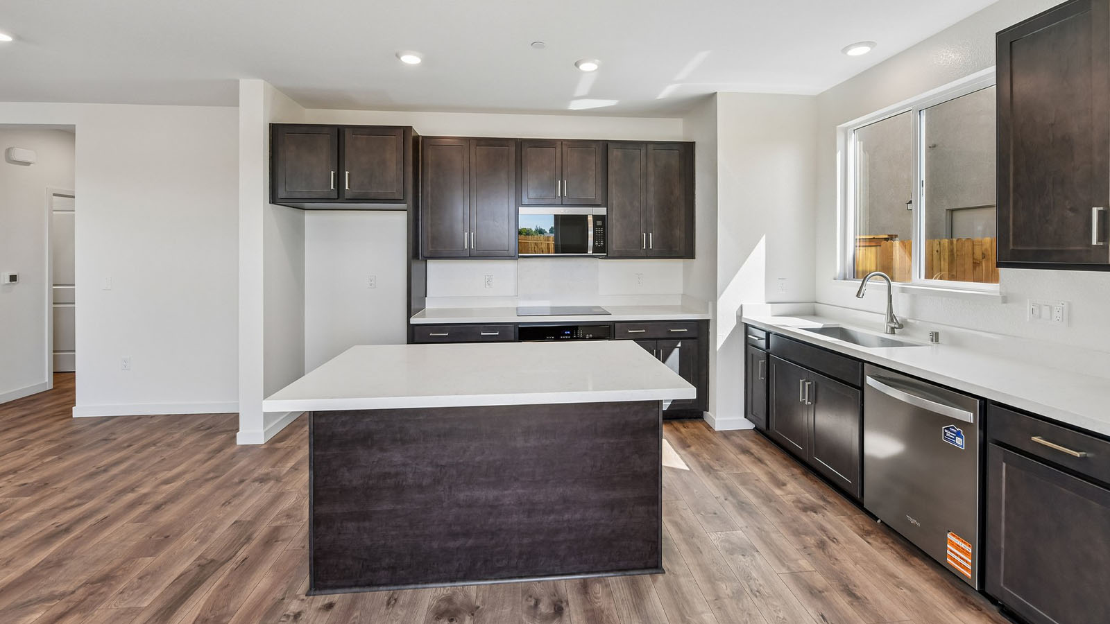 Jasper Clementine Plan 1811 bright modern kitchen