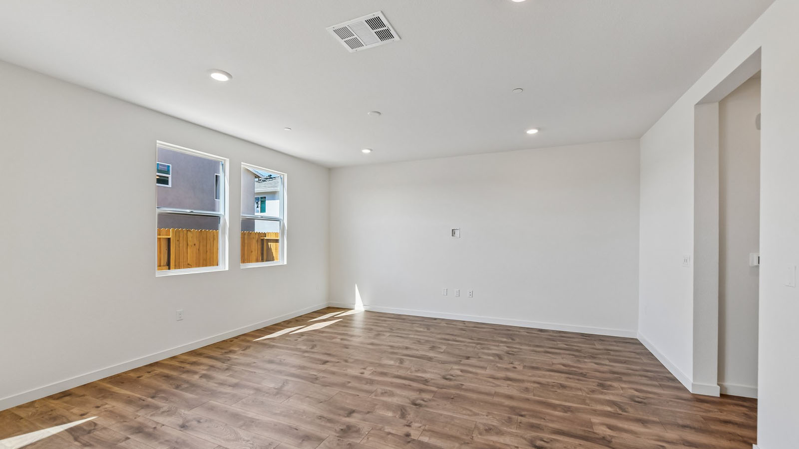 Jasper Clementine Plan 1811  greatroom open to ding and kitchen