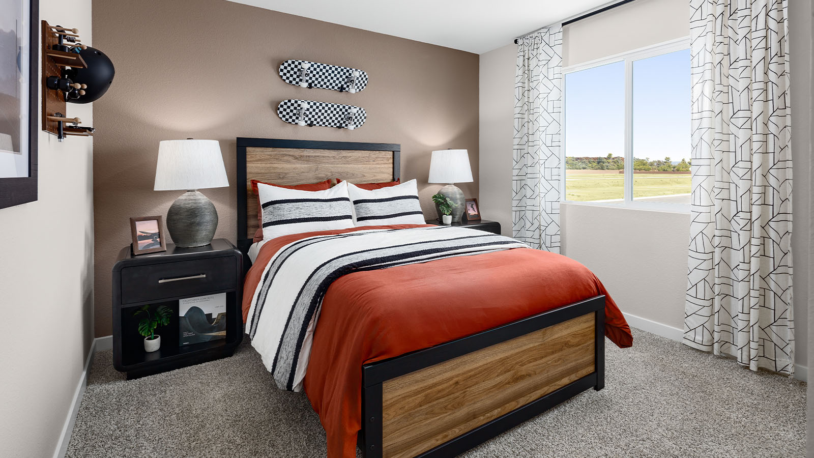 Jasper Clementine Plan 1811  secondary bedroom