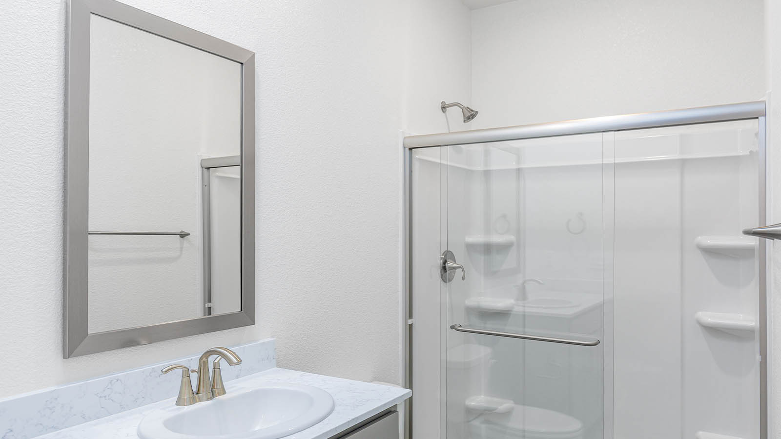 Jasper at Joiner Ranch Plan 2311 Secondary Bathroom Downstairs