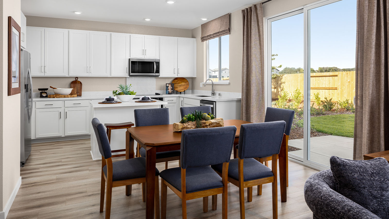 Jasper Muir Plan 1547  kitchen and ding with island