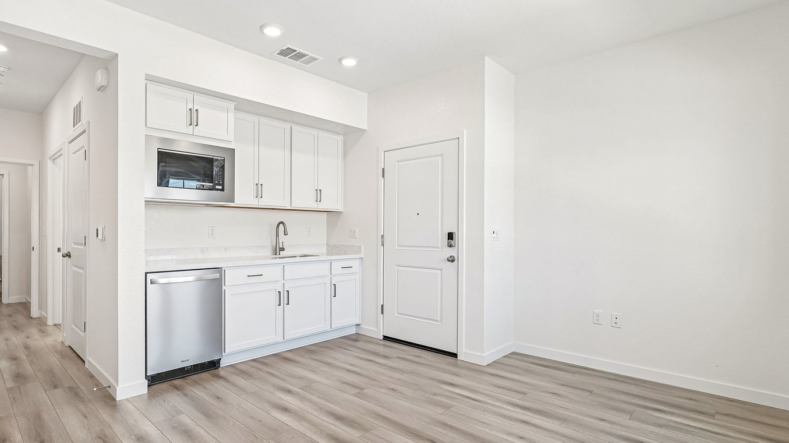 Aviara at Amoruso Ranch Plan 2617   multigen kitchenette and living area