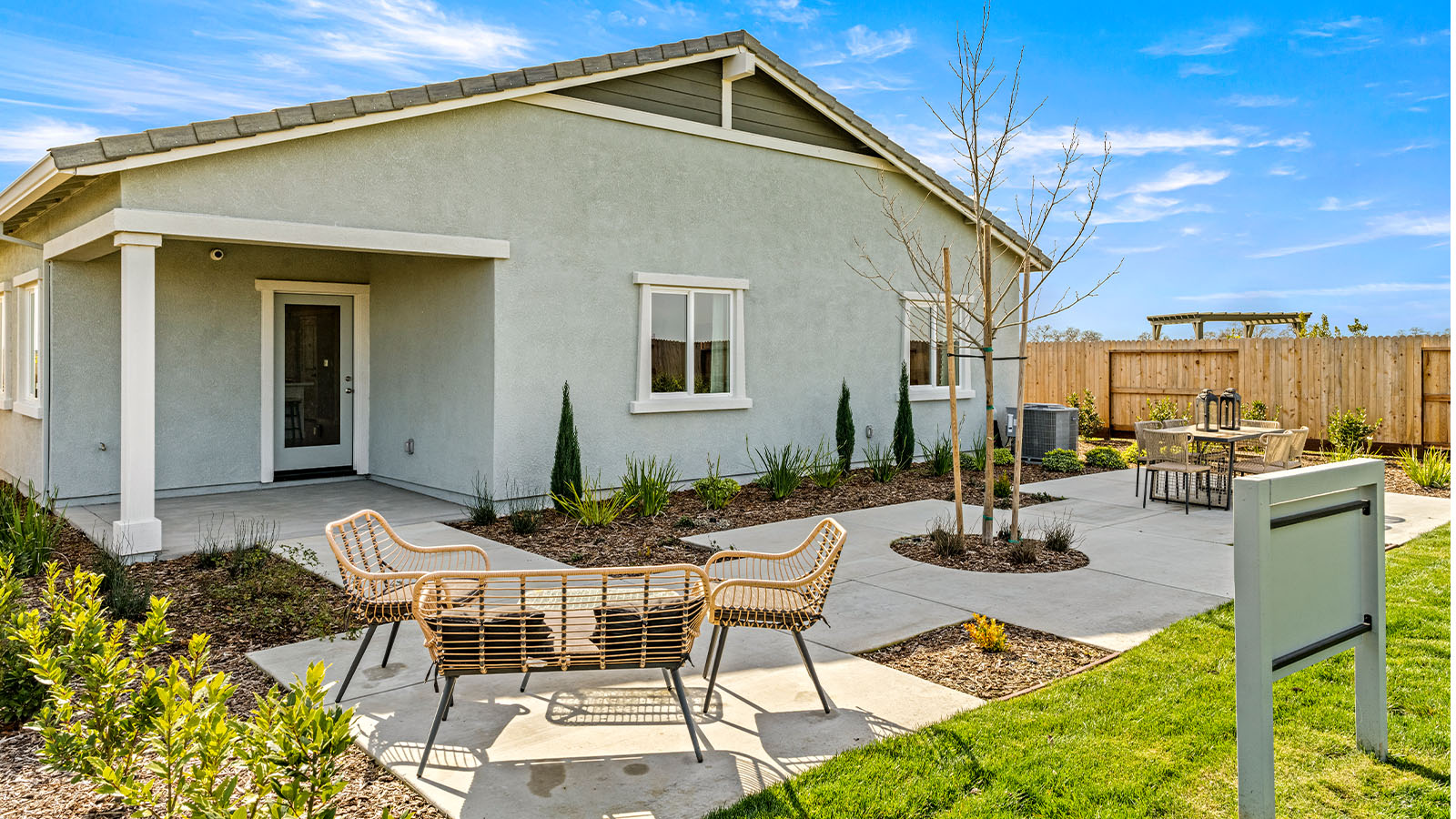 Aviara at Amoruso Ranch Plan 1825 Model Backyard