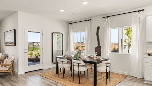 Aviara at Amoruso Ranch Plan 1825 Dining Room