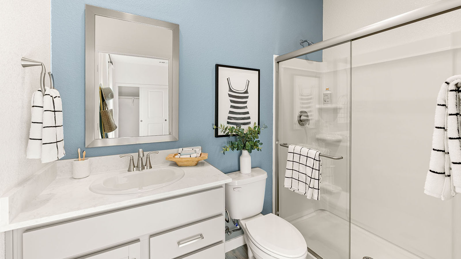 Aviara at Amoruso Ranch Plan 2617 Multigen Bathroom