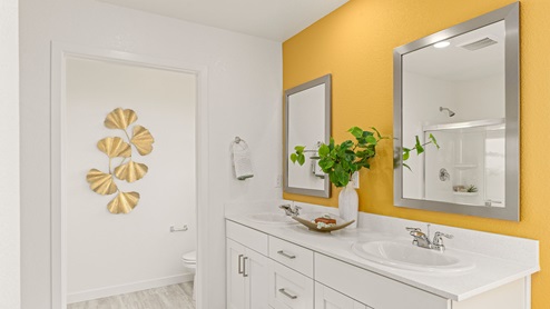 Milazzo at Amoruso Ranch Plan 1547 Primary Bathroom