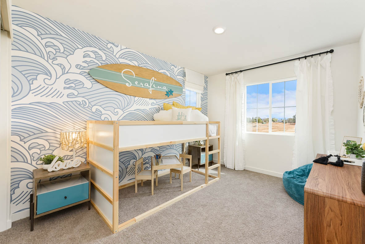 Amber Lynn Estates Plan  1678  secondary children bedroom