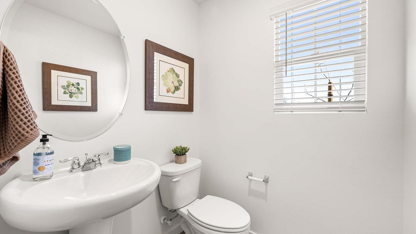 Amber Lynn Estates Plan 1811 Half Bath