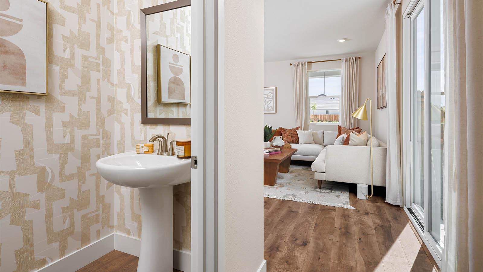 Lucia Plan 1619 convenient half bath