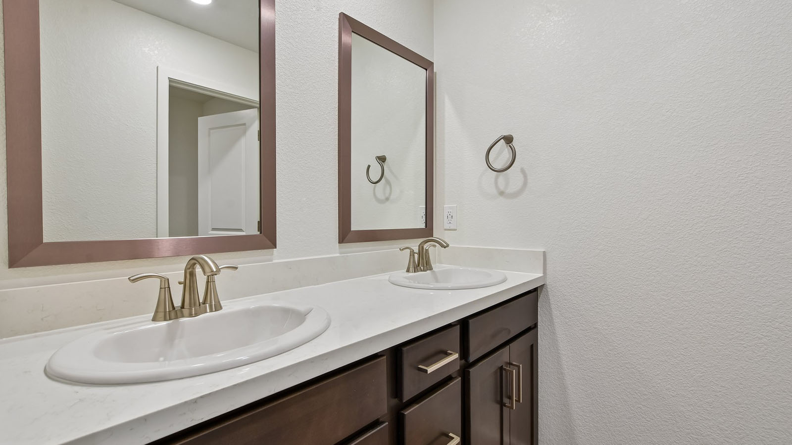 Ibiza at Delta Shores Plan 2594  bathroom with dual sinks