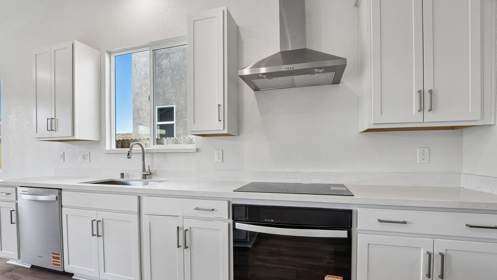 Ibiza at Delta Shores Plan 2594 open kitchen with planty of counter space